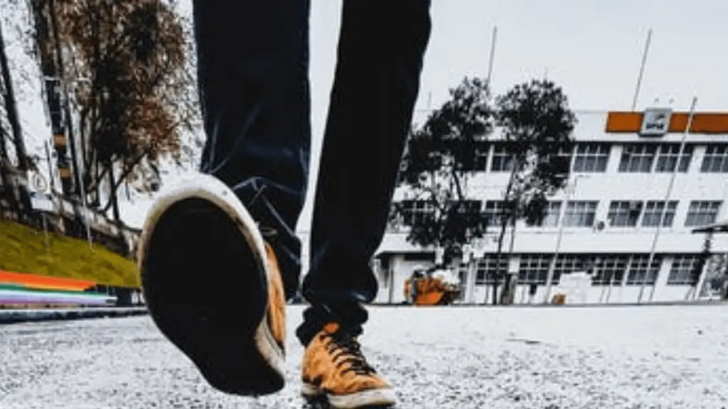 Solved Upstairs Neighbors Stomping On Purpose Auditory Nerd